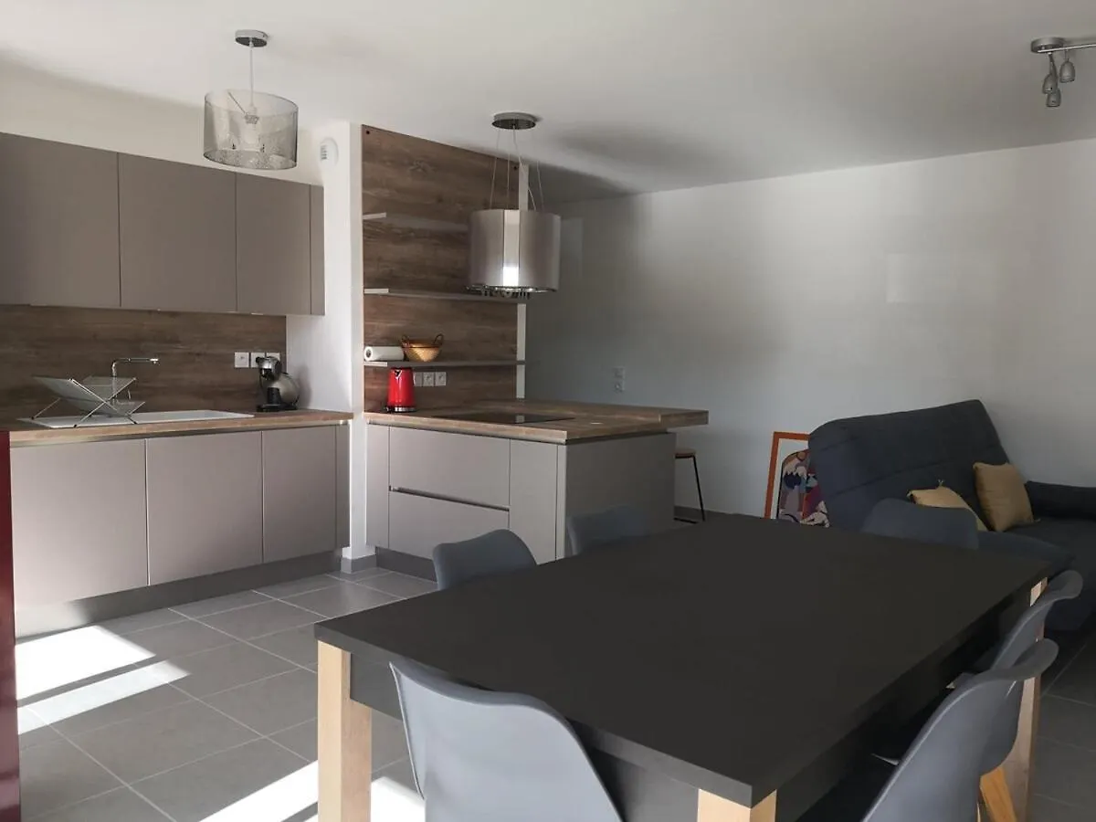 Tres Bel Appartement 3 Pieces 65M2 Villard De Lans Avec Balcon Et Jardin France